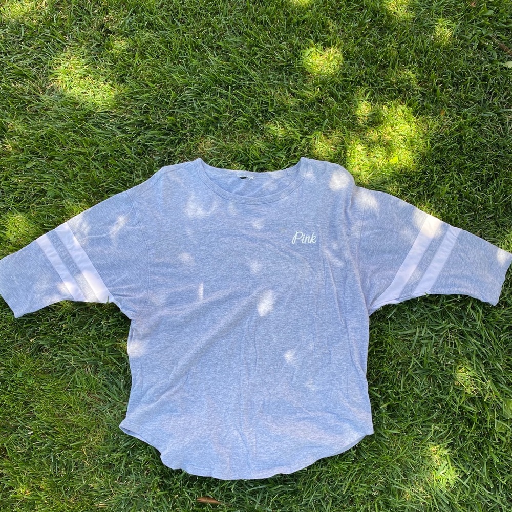 gray long top